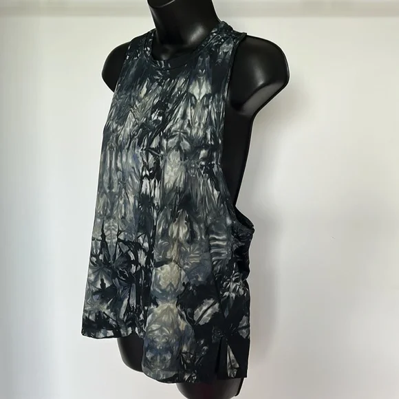 ADIDAS Parley Tie Dye Racerback Tank Top, size Large - Picture 5 of 16